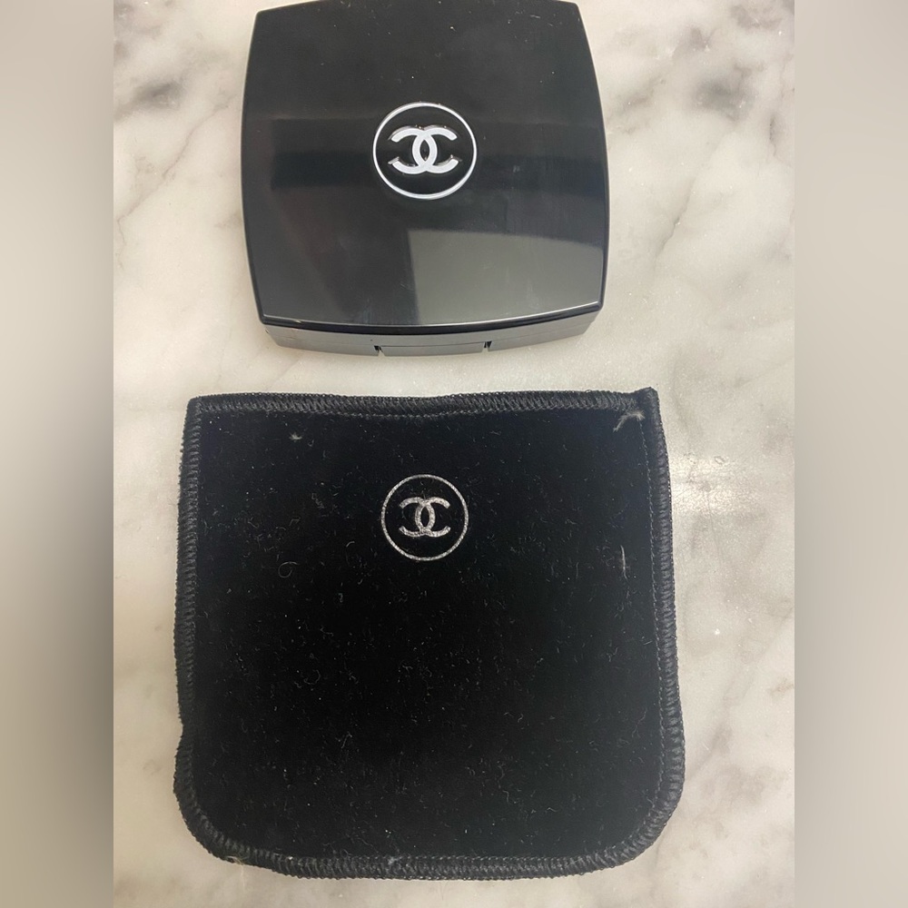 CHANEL Les 4 Ombres Quad Eyeshadow - 354 Warm Memories - Picture 2 of 4